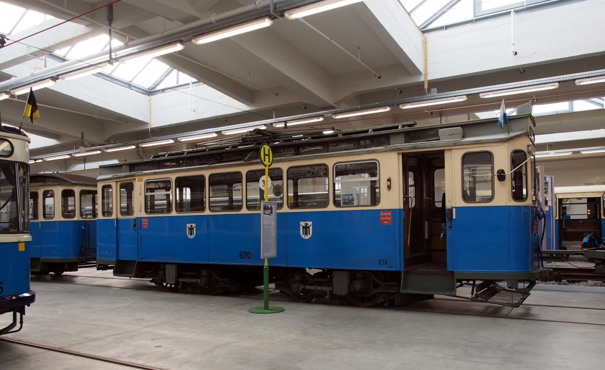 G1.8 Nr.670 von LHW, Baujahr 1925 im MVG München am 09.11.2014.
