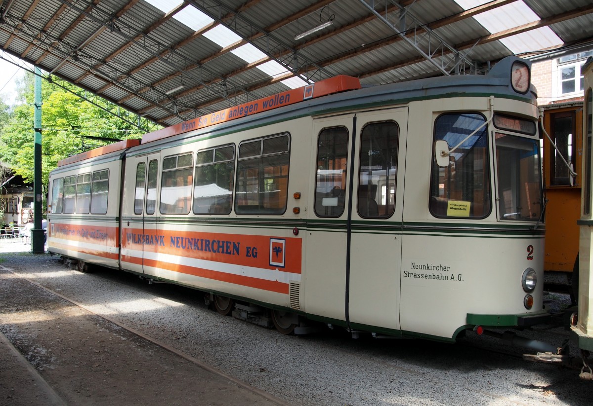 GT 4 Nr.2 von der Maschinenfabrik Esslingen, Baujahr 1961, ehemals in Neunkirchen, im Straßenbahnmuseum Shnde/Wehmingen am 15.06.2014.