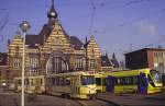 Brussel/205055/bruessel-schaerbeck-vor-dem-bahnhof-sind-bahn Brssel-Schaerbeck vor dem Bahnhof sind Bahn Nr. 7745 und 2042, am 09.03.1996 - Diascan.
