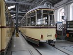 Beiwagen B 4-62 Nr.2015 von VEB Gotha, Baujahr 1964, im Straßenbahnmuseum Dresden am 09.04.2016.