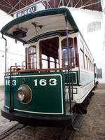 porto-museu-do-carro-elctrico/611638/carro-el233trico-no163-im-trammuseum-porto Carro Elétrico No.163 im Trammuseum Porto am 15.05.2018.