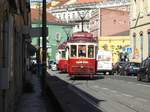 lissabon/557512/remodelado-von-hills-tramcar-tour-nr5 Remodelado von Hills Tramcar Tour Nr.5 von Santo Amaro beim Tram Depot in Lissabon am 03.04.2017.