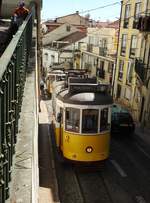 Remodelado Nr.563 und 544 von Santo Amaro in Lissabon am 04.04.2017.
