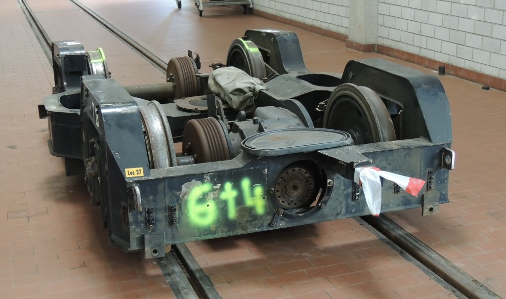Drehgestell eines GT 4 in den Werkhallen der Stadtwerke Augsburg, beim Jubilum 75 Jahre Stadtwerke Augsburg, am 15.06.2013.