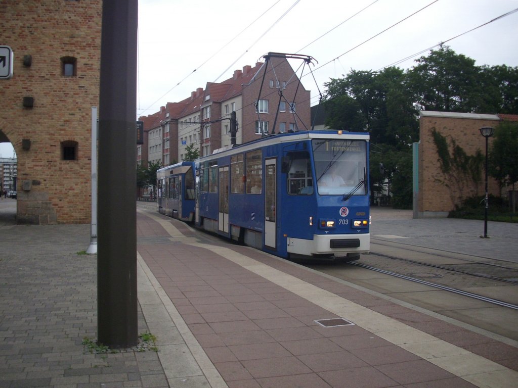 Wagen 703 der Rostocker Straenbahn AG, am Steintor fotografiert.