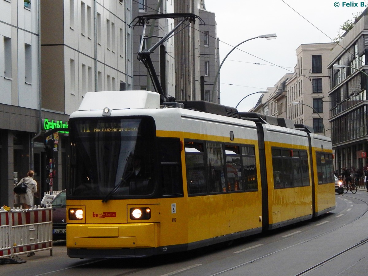 Bombardier der BVG in Berlin.