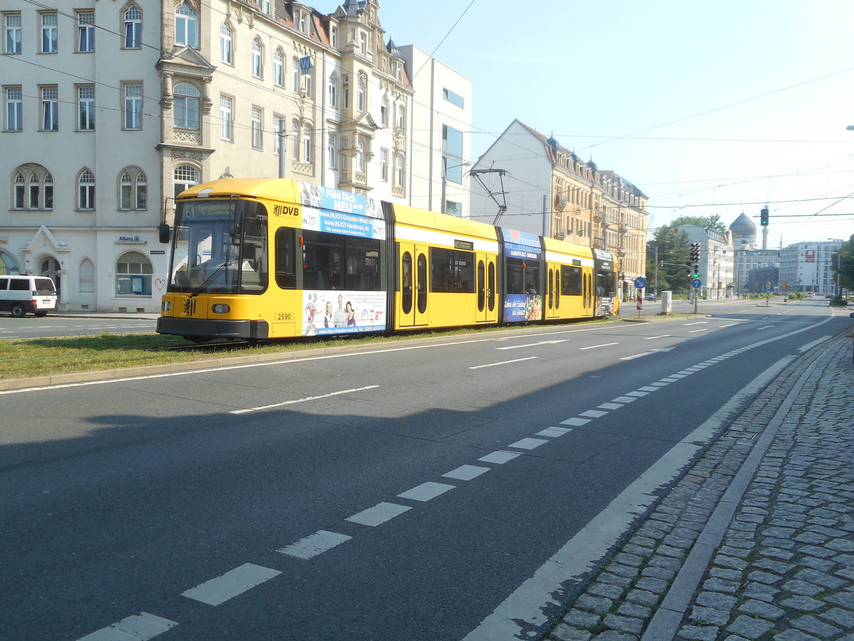 Dresdner Straßenbahn am 05.06.2016