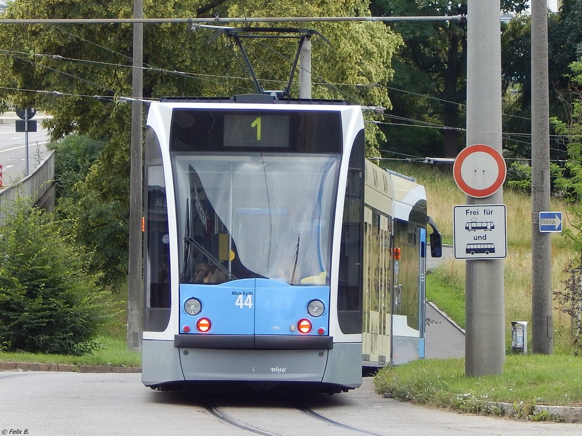 Siemens Combino NF6 Nr.44  Max Eyth Stadtwerke Ulm in Ulm.