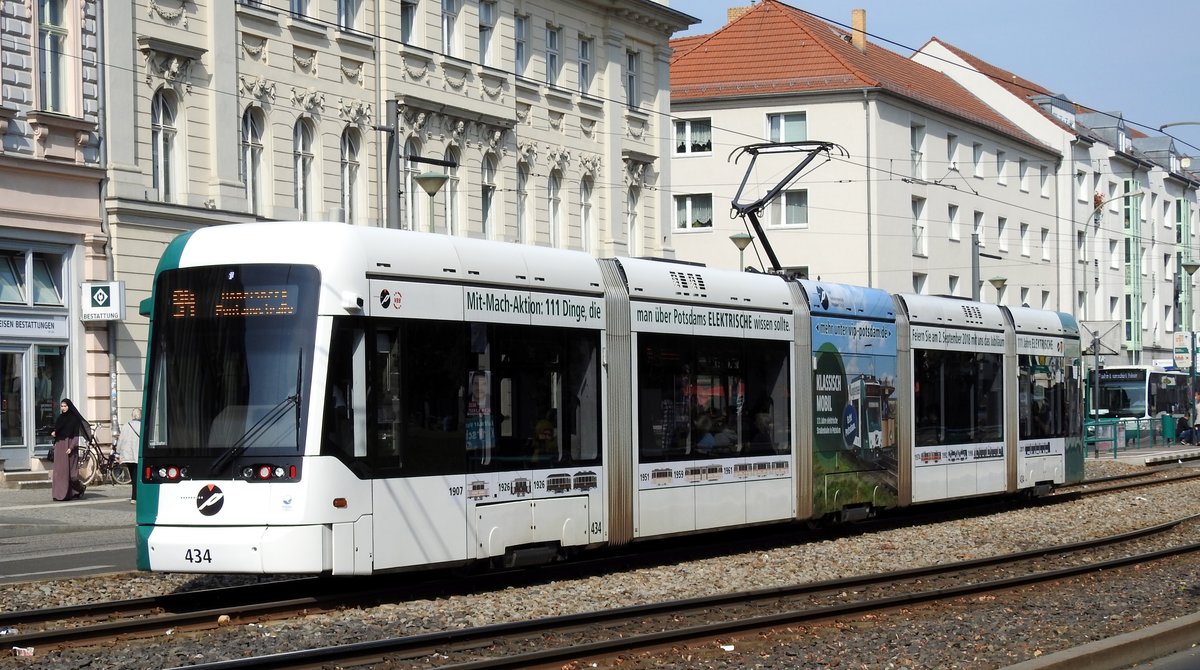 Variobahn Nr.434 von Stadler Baujahr 2013 in Potsdam am 03.09.2018.