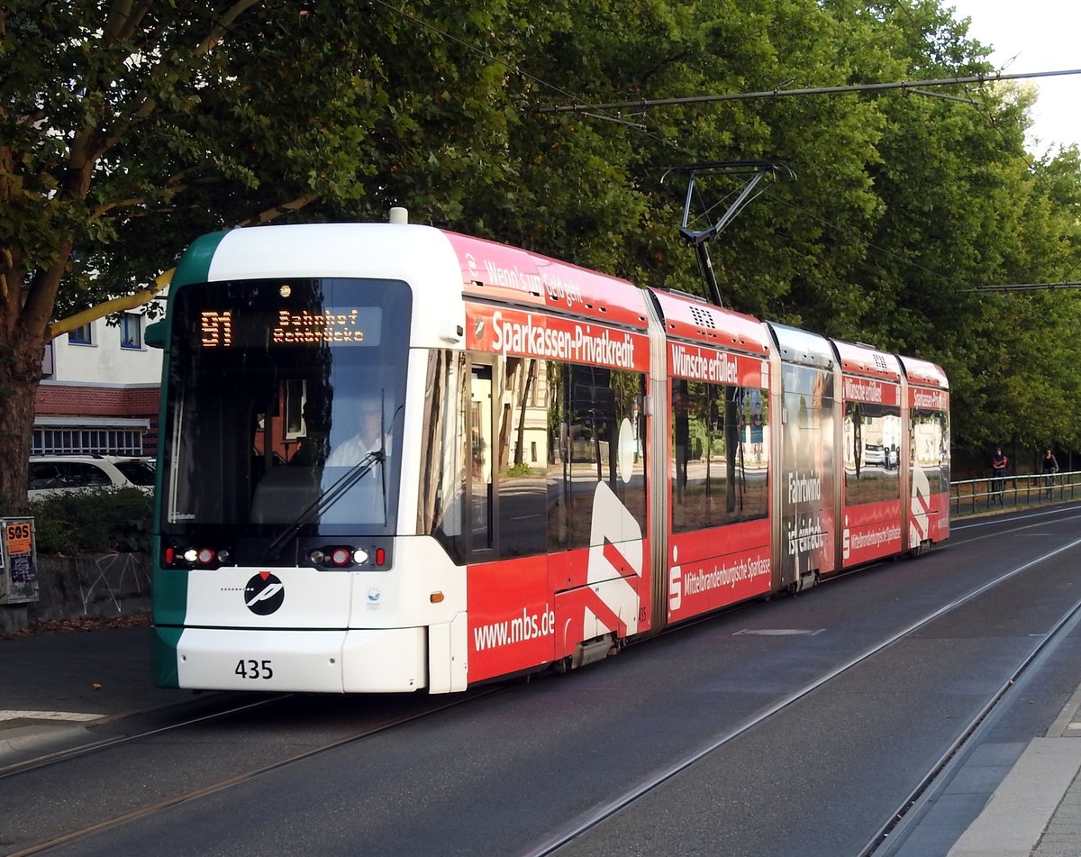 Variobahn Nr.435 von Stadler Baujahr 2014 in der Haltestelle Feuerbachstrasse in Potsdam am 01.09.2018.