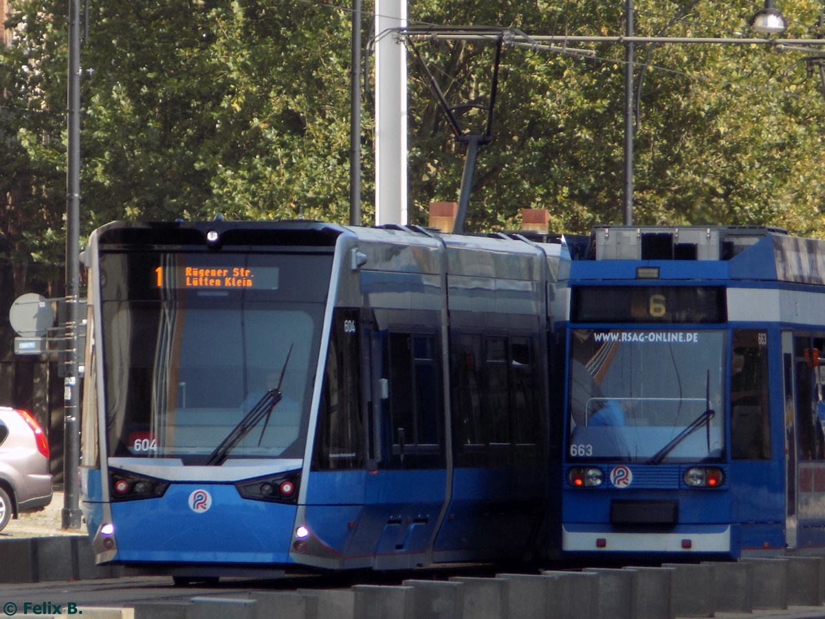 Vergleich von Vossloh 6N2 Nr. 604 der Rostocker Straßenbahn AG und DUEWAG 6N1 NR. 663 der RSAG in Rostock.