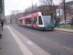 Eine Straenbahn mit Sparkassen Werbung in Potsdam.