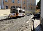 lissabon/561364/remodelado-nr556-carris-von-santo-amaro Remodelado Nr.556 Carris von Santo Amaro in Lissabon am 04.04.2017.