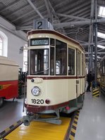 Kleiner Hecht Nr.1820von Busch, Baujahr 1938, im Straßenbahnmuseum Dresden am 08.04.2016.