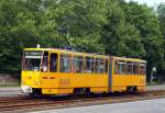 kt4/371027/kt-4d-nr319-von-ckd-baujahr KT 4D Nr.319 von CKD, Baujahr 1990, in Gotha am 20.06.2014. Diese Straßenbahn ist auf der Linlie 4 zur Endstation Tabarz auf der Thüringer Waldbahn unterwegs.